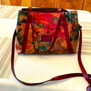 Patricia Nash purse. Beautiful colors.
